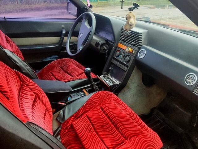 Червоний Альфа Ромео 164, об'ємом двигуна 2 л та пробігом 100 тис. км за 2000 $, фото 2 на Automoto.ua