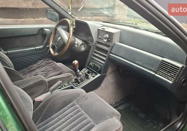 Зеленый Альфа Ромео 164, объемом двигателя 2 л и пробегом 320 тыс. км за 2750 $, фото 1 на Automoto.ua