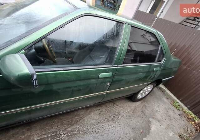Зеленый Альфа Ромео 164, объемом двигателя 2 л и пробегом 320 тыс. км за 2750 $, фото 9 на Automoto.ua