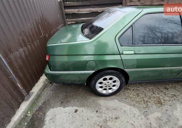 Зеленый Альфа Ромео 164, объемом двигателя 2 л и пробегом 320 тыс. км за 2750 $, фото 5 на Automoto.ua