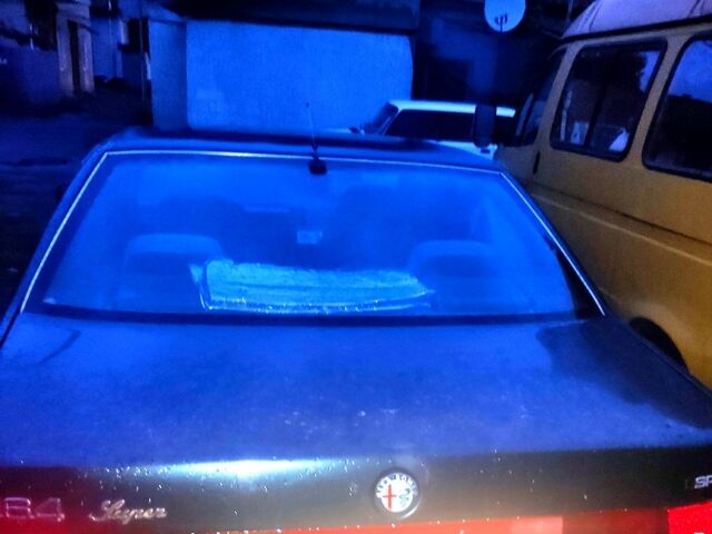 Зеленый Альфа Ромео 164, объемом двигателя 2 л и пробегом 320 тыс. км за 1500 $, фото 1 на Automoto.ua