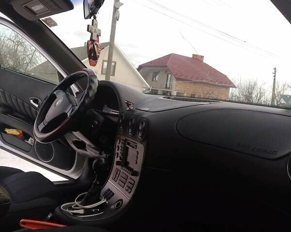 Серый Альфа Ромео 166, объемом двигателя 2.4 л и пробегом 271 тыс. км за 3100 $, фото 6 на Automoto.ua