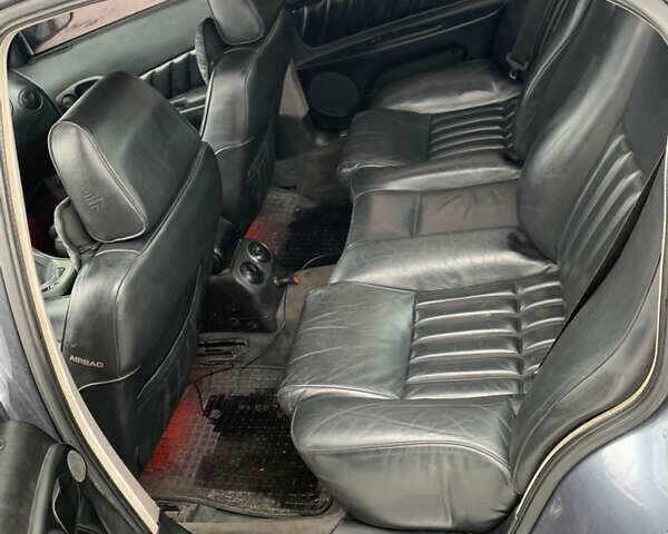 Сірий Альфа Ромео 166, об'ємом двигуна 2.39 л та пробігом 250 тис. км за 2500 $, фото 7 на Automoto.ua