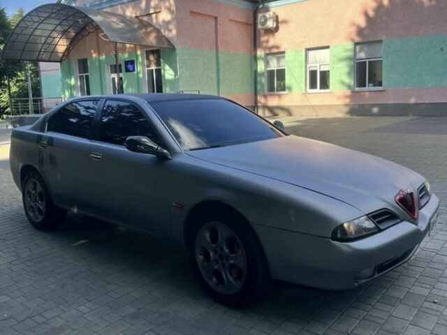 Сірий Альфа Ромео 166, об'ємом двигуна 2.4 л та пробігом 291 тис. км за 3200 $, фото 3 на Automoto.ua