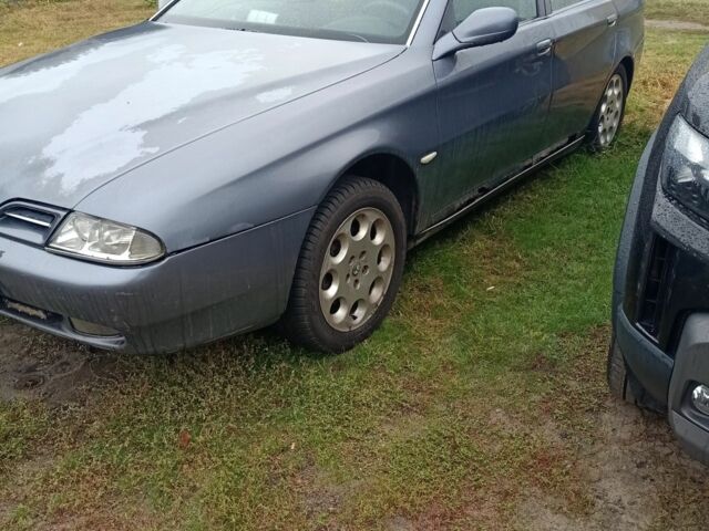Серый Альфа Ромео 166, объемом двигателя 2 л и пробегом 285 тыс. км за 2000 $, фото 1 на Automoto.ua