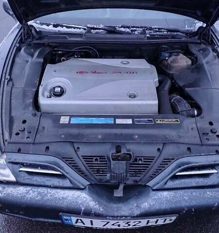 Серый Альфа Ромео 166, объемом двигателя 2.39 л и пробегом 400 тыс. км за 3800 $, фото 4 на Automoto.ua