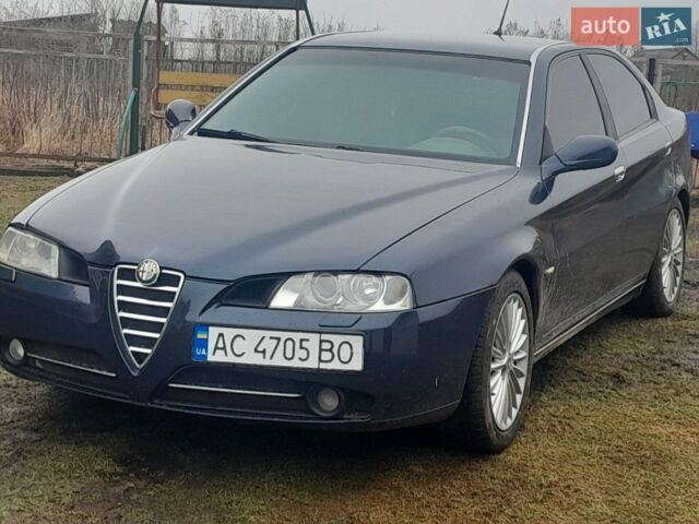 Синий Альфа Ромео 166, объемом двигателя 2.4 л и пробегом 346 тыс. км за 2800 $, фото 3 на Automoto.ua