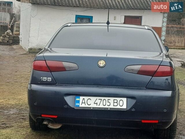 Синий Альфа Ромео 166, объемом двигателя 2.4 л и пробегом 346 тыс. км за 2800 $, фото 1 на Automoto.ua