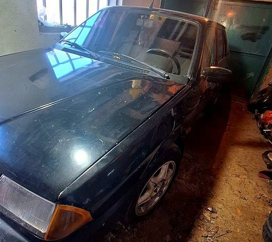 Черный Альфа Ромео 33, объемом двигателя 1.7 л и пробегом 0 тыс. км за 380 $, фото 5 на Automoto.ua