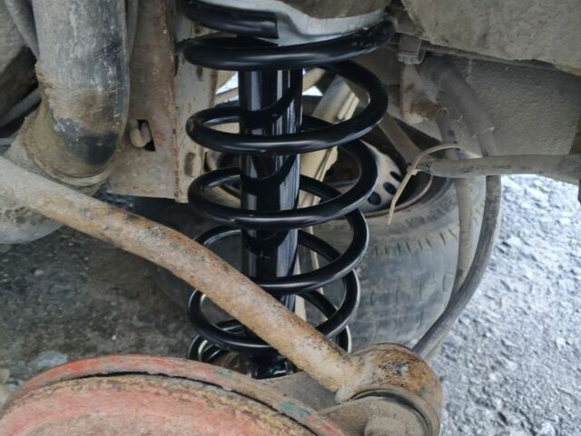 Червоний Альфа Ромео 33, об'ємом двигуна 1.4 л та пробігом 250 тис. км за 1200 $, фото 11 на Automoto.ua