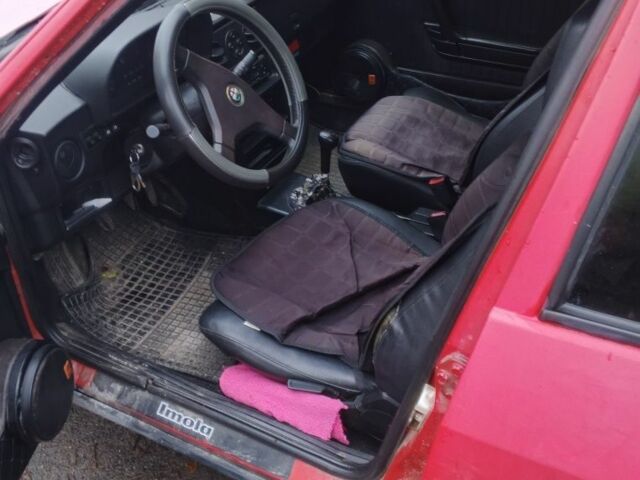 Червоний Альфа Ромео 33, об'ємом двигуна 1.4 л та пробігом 250 тис. км за 1200 $, фото 5 на Automoto.ua