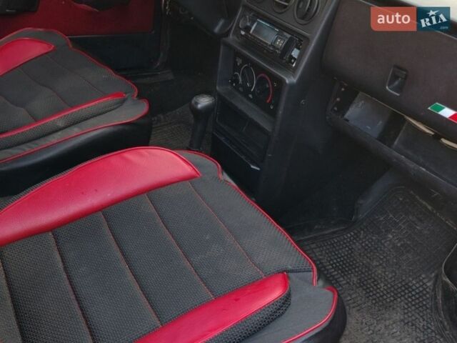 Красный Альфа Ромео 33, объемом двигателя 1.35 л и пробегом 400 тыс. км за 900 $, фото 10 на Automoto.ua