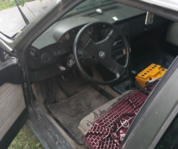Сірий Альфа Ромео 33, об'ємом двигуна 0 л та пробігом 29 тис. км за 600 $, фото 3 на Automoto.ua