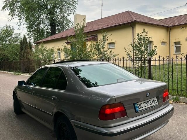 Синий Альфа Ромео 33, объемом двигателя 1.7 л и пробегом 228 тыс. км за 555 $, фото 4 на Automoto.ua