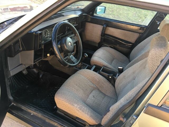 Серый Альфа Ромео 75, объемом двигателя 1.6 л и пробегом 200 тыс. км за 850 $, фото 8 на Automoto.ua