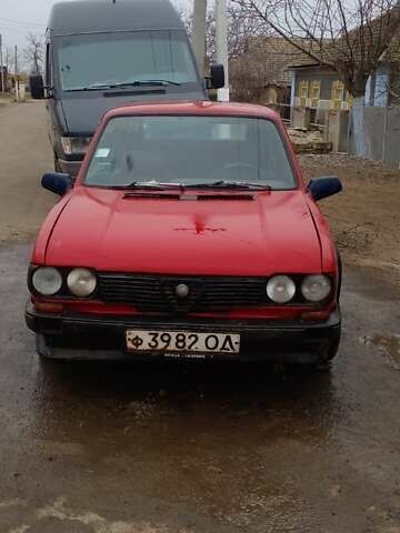 Червоний Альфа Ромео Alfasud, об'ємом двигуна 1.3 л та пробігом 200 тис. км за 300 $, фото 3 на Automoto.ua