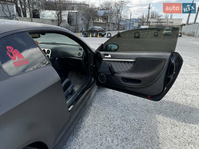 Черный Альфа Ромео Брера, объемом двигателя 2.4 л и пробегом 200 тыс. км за 10000 $, фото 2 на Automoto.ua