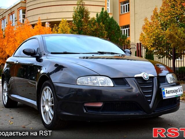 Черный Альфа Ромео ГТ, объемом двигателя 1.9 л и пробегом 227 тыс. км за 4200 $, фото 5 на Automoto.ua