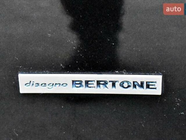 Черный Альфа Ромео ГТ, объемом двигателя 1.9 л и пробегом 227 тыс. км за 4200 $, фото 19 на Automoto.ua