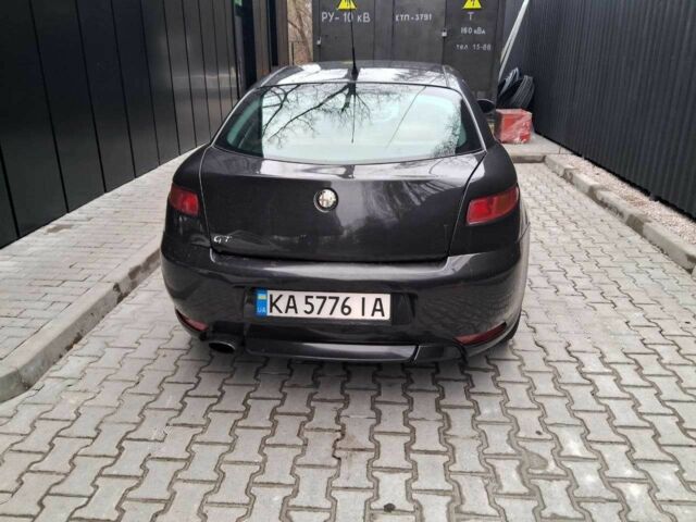 Черный Альфа Ромео ГТ, объемом двигателя 1.9 л и пробегом 298 тыс. км за 4000 $, фото 10 на Automoto.ua