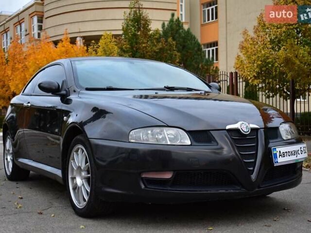 Черный Альфа Ромео ГТ, объемом двигателя 1.9 л и пробегом 227 тыс. км за 4200 $, фото 4 на Automoto.ua