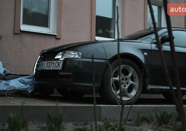 Черный Альфа Ромео ГТ, объемом двигателя 1.97 л и пробегом 120 тыс. км за 3500 $, фото 3 на Automoto.ua