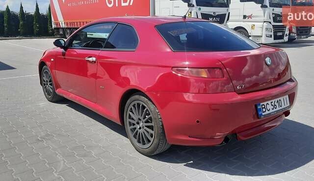 Червоний Альфа Ромео GT, об'ємом двигуна 1.97 л та пробігом 172 тис. км за 4150 $, фото 5 на Automoto.ua