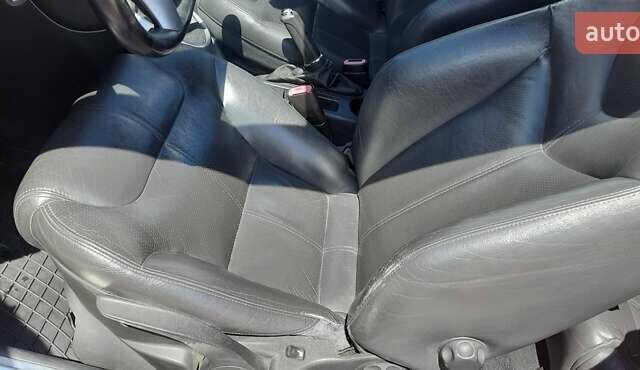 Червоний Альфа Ромео GT, об'ємом двигуна 1.97 л та пробігом 172 тис. км за 4150 $, фото 12 на Automoto.ua