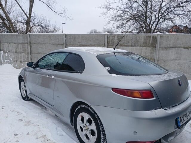 Сірий Альфа Ромео GT, об'ємом двигуна 2 л та пробігом 190 тис. км за 3600 $, фото 11 на Automoto.ua