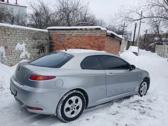 Сірий Альфа Ромео GT, об'ємом двигуна 2 л та пробігом 190 тис. км за 3600 $, фото 8 на Automoto.ua