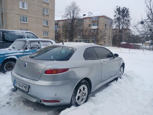 Сірий Альфа Ромео GT, об'ємом двигуна 2 л та пробігом 190 тис. км за 3600 $, фото 7 на Automoto.ua
