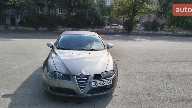Серый Альфа Ромео ГТ, объемом двигателя 1.91 л и пробегом 268 тыс. км за 3650 $, фото 3 на Automoto.ua