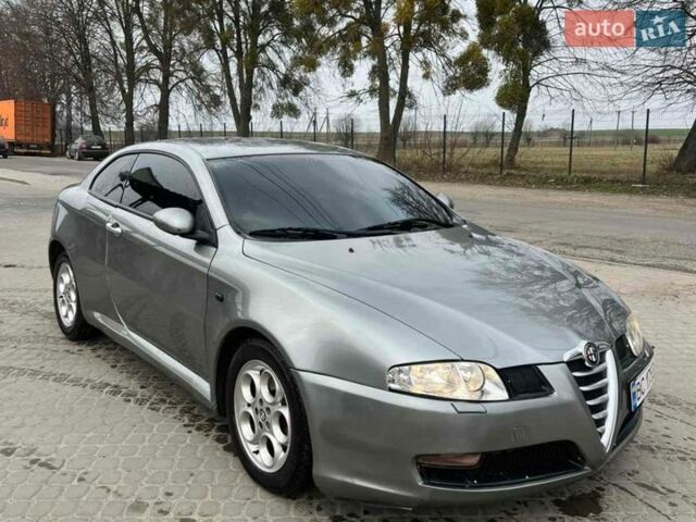 Серый Альфа Ромео ГТ, объемом двигателя 1.91 л и пробегом 245 тыс. км за 3999 $, фото 3 на Automoto.ua