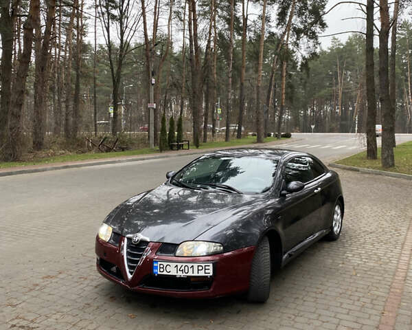 Сірий Альфа Ромео GT, об'ємом двигуна 1.9 л та пробігом 268 тис. км за 3000 $, фото 1 на Automoto.ua