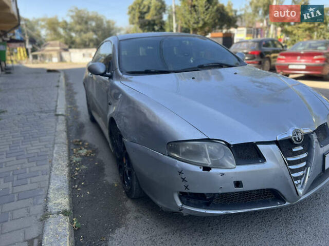 Альфа Ромео ГТ 2005 в Черновцах на Automoto.ua Серый Альфа Ромео ГТ, объемом двигателя 1.9 л и пробегом 200 тыс. км за 1999 $, фото 2 на Automoto.ua