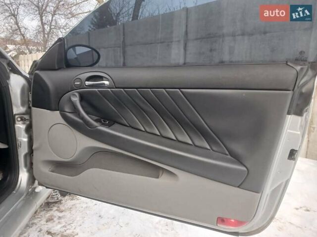 Сірий Альфа Ромео GT, об'ємом двигуна 1.97 л та пробігом 190 тис. км за 3600 $, фото 9 на Automoto.ua