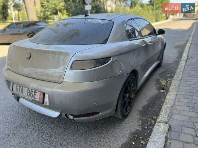 Альфа Ромео ГТ 2005 в Черновцах на Automoto.ua Серый Альфа Ромео ГТ, объемом двигателя 1.9 л и пробегом 200 тыс. км за 1999 $, фото 4 на Automoto.ua
