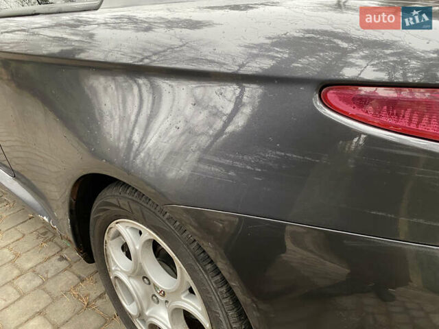 Сірий Альфа Ромео GT, об'ємом двигуна 1.9 л та пробігом 268 тис. км за 3000 $, фото 10 на Automoto.ua