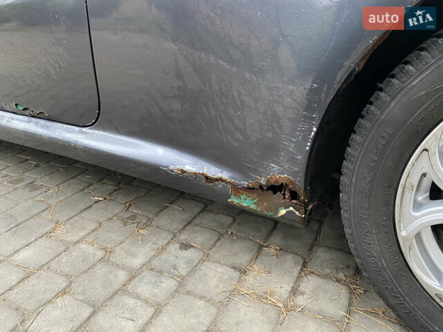 Сірий Альфа Ромео GT, об'ємом двигуна 1.9 л та пробігом 268 тис. км за 3000 $, фото 7 на Automoto.ua