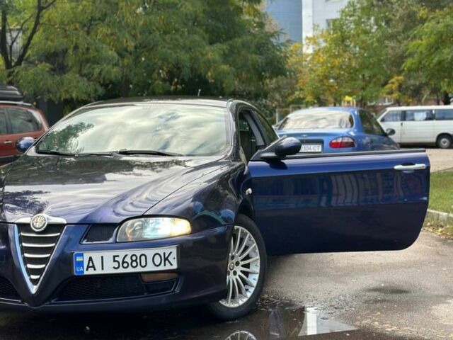 Синий Альфа Ромео ГТ, объемом двигателя 2 л и пробегом 198 тыс. км за 3000 $, фото 3 на Automoto.ua