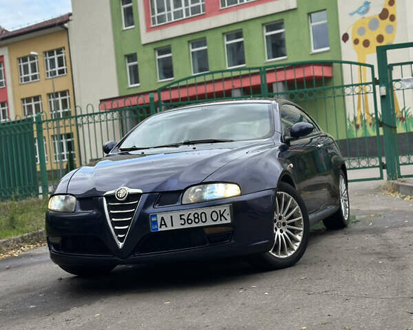 Синий Альфа Ромео ГТ, объемом двигателя 1.97 л и пробегом 200 тыс. км за 4600 $, фото 1 на Automoto.ua