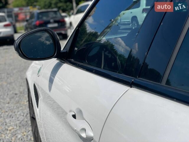 Білий Альфа Ромео Джулія, об'ємом двигуна 2.89 л та пробігом 48 тис. км за 38500 $, фото 8 на Automoto.ua