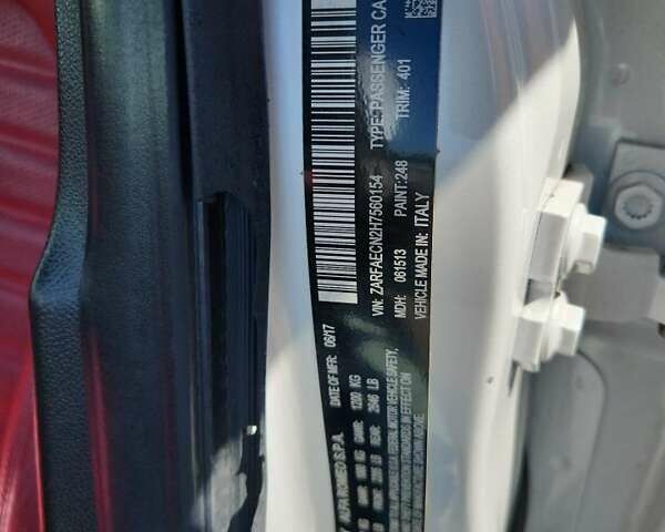 Белый Альфа Ромео Джулия, объемом двигателя 2 л и пробегом 94 тыс. км за 5300 $, фото 11 на Automoto.ua