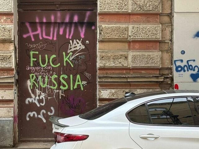 Белый Альфа Ромео Джулия, объемом двигателя 2 л и пробегом 92 тыс. км за 16800 $, фото 88 на Automoto.ua