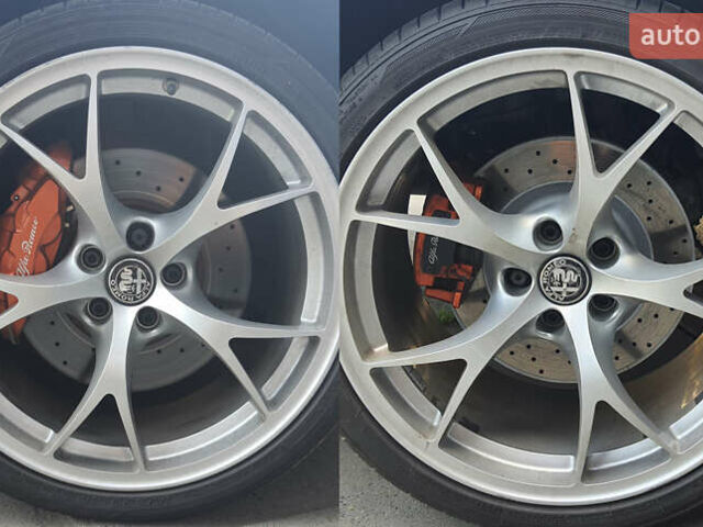 Белый Альфа Ромео Джулия, объемом двигателя 2 л и пробегом 82 тыс. км за 25600 $, фото 24 на Automoto.ua