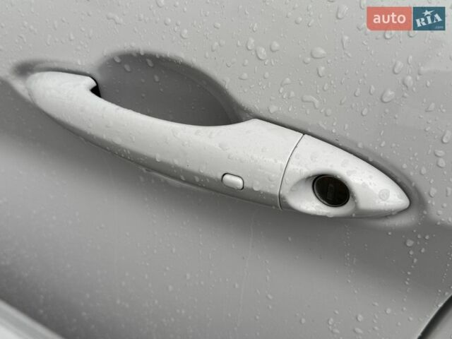 Белый Альфа Ромео Джулия, объемом двигателя 2 л и пробегом 59 тыс. км за 23490 $, фото 9 на Automoto.ua