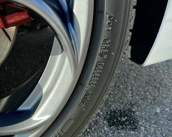 Альфа Ромео Джулия 2019 в Киеве на Automoto.ua Белый Альфа Ромео Джулия, объемом двигателя 2 л и пробегом 103 тыс. км за 21500 $, фото 15 на Automoto.ua