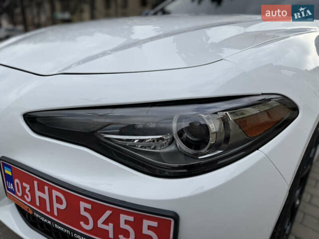 Білий Альфа Ромео Джулія, об'ємом двигуна 2 л та пробігом 110 тис. км за 20000 $, фото 22 на Automoto.ua