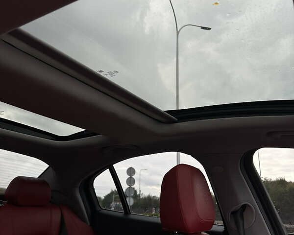 Альфа Ромео Джулія 2020 у Львові на Automoto.ua Білий Альфа Ромео Джулія, об'ємом двигуна 2 л та пробігом 40 тис. км за 24000 $, фото 18 на Automoto.ua
