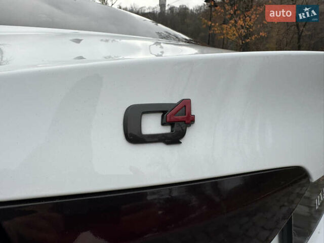 Білий Альфа Ромео Джулія, об'ємом двигуна 2 л та пробігом 40 тис. км за 22999 $, фото 101 на Automoto.ua